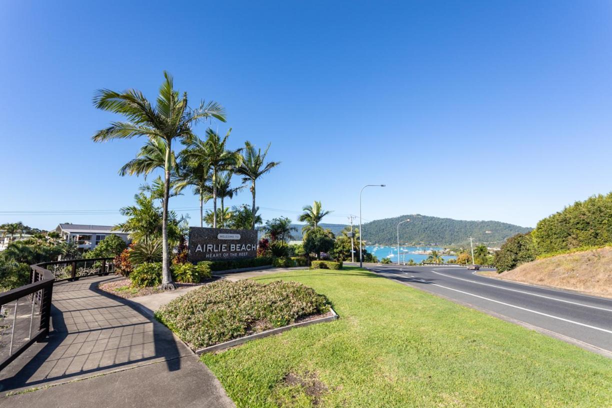 Central Ocean View Studio 27A Airlie Beach Eksteriør billede